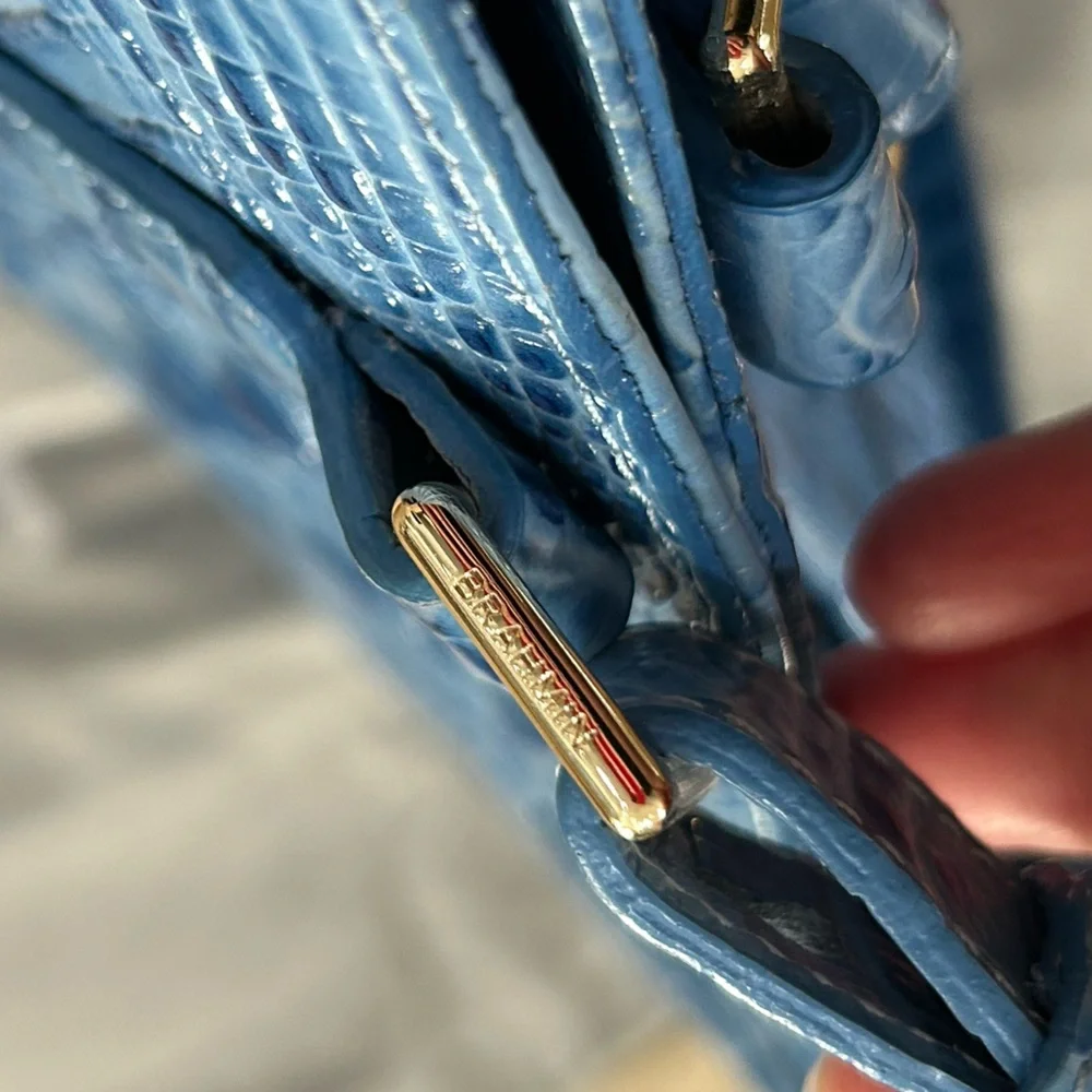 Brahmin Croc Embossed Tote Bag Blue  with Gold Hardware - Picture 12 of 13